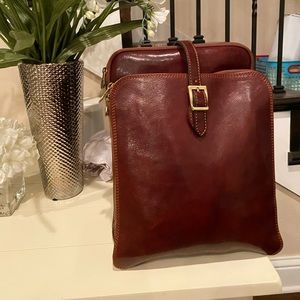 Leather backpack convertible to a shoulder bag